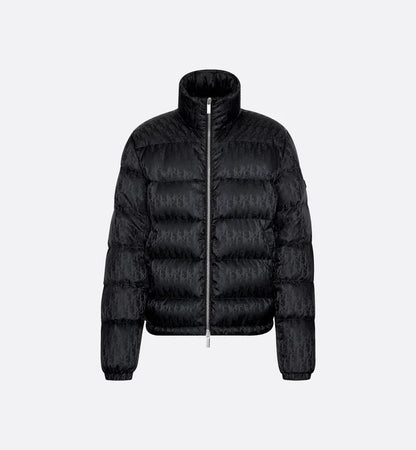"D" Oblique Puffer Schwarz
